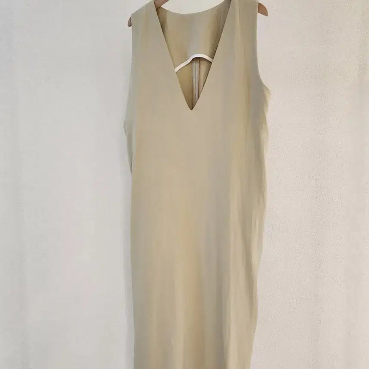 [BUNJANG] Minimal Layered Spring Maxi Dress / 미니멀 레이어드 봄 원피스 / 롱 레이어드 나시 민소매 이지룩 미니멀