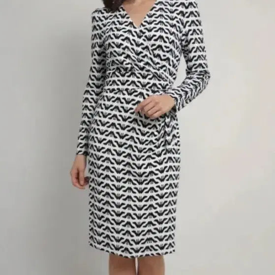 [BUNJANG] MOJO.S.FINE Pattern Wrap Style Dress Size 66 / 모조에스핀 / 패턴 랩 스타일 원피스 66