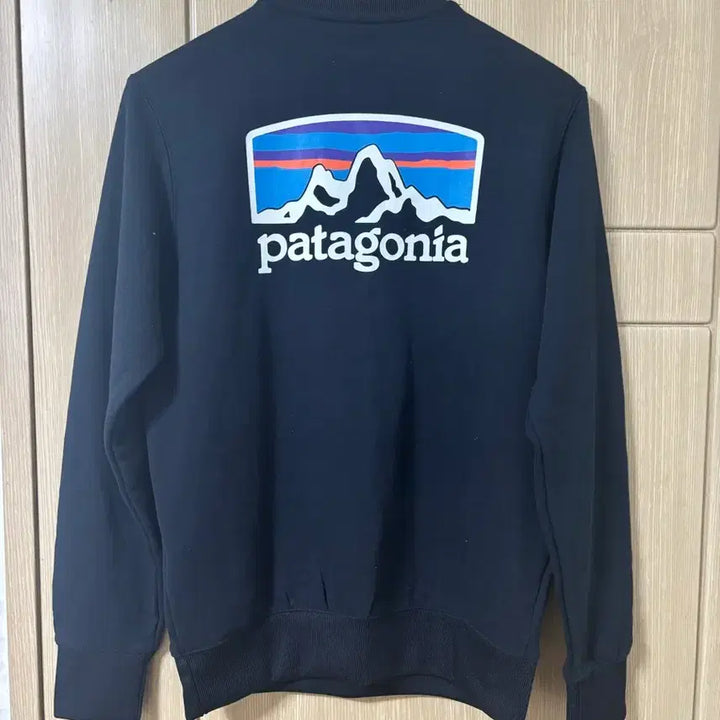 [BUNJANG] Patagonia Sweatshirt Navy Logo / 파타고니아 맨투맨 로고