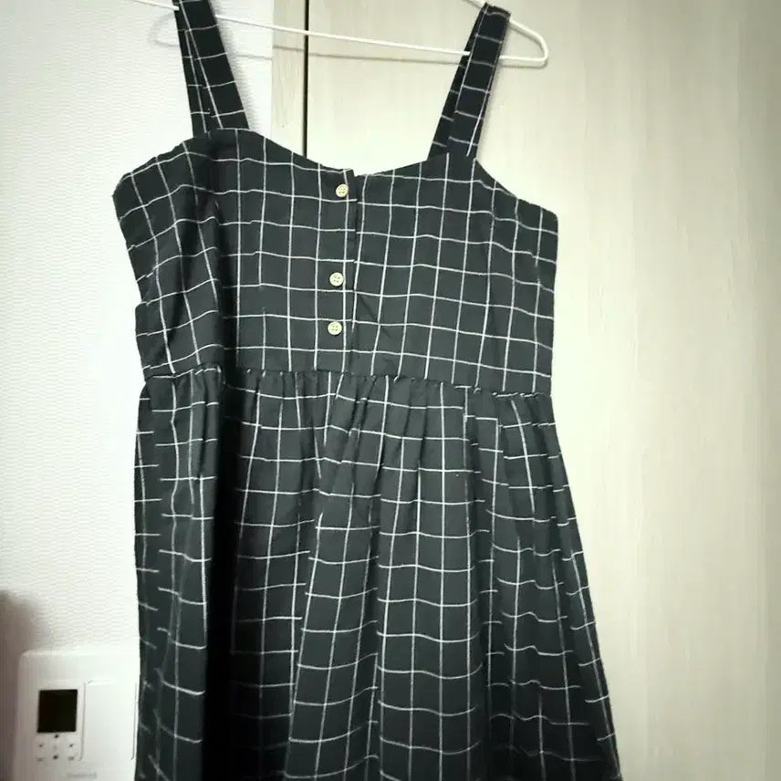[BUNJANG] Check Pattern Halter Mini Dress / 체크 패턴 끈나시 원피스