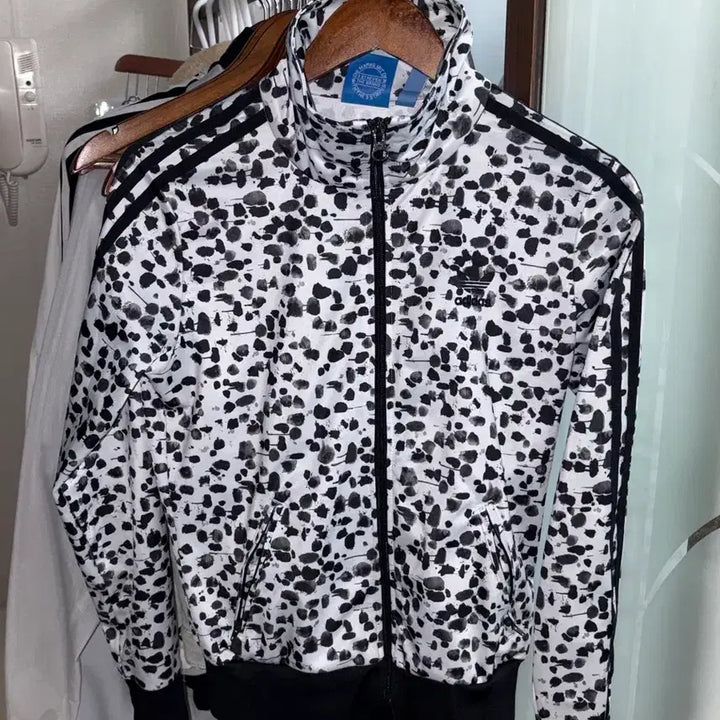 [BUNJANG] Vintage Adidas Milk Zip-Up Track Jacket / 빈티지 아디다스 밀크 집업