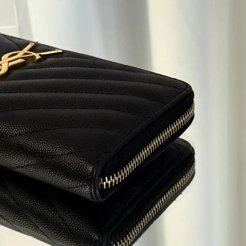[BUNJANG] Yves Saint Laurent Compact Zip Around Long Wallet / [정품] 입생로랑 지퍼돌이 컴팩트 장지갑