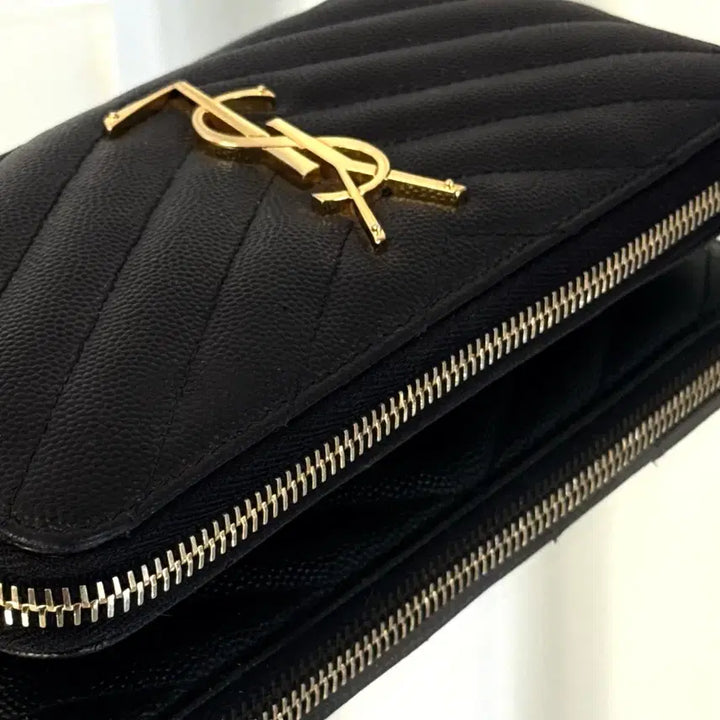[BUNJANG] Yves Saint Laurent Compact Zip Around Long Wallet / [정품] 입생로랑 지퍼돌이 컴팩트 장지갑