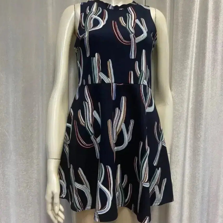 [BUNJANG] Patterned Mini Dress / 패턴 블랙 원피스