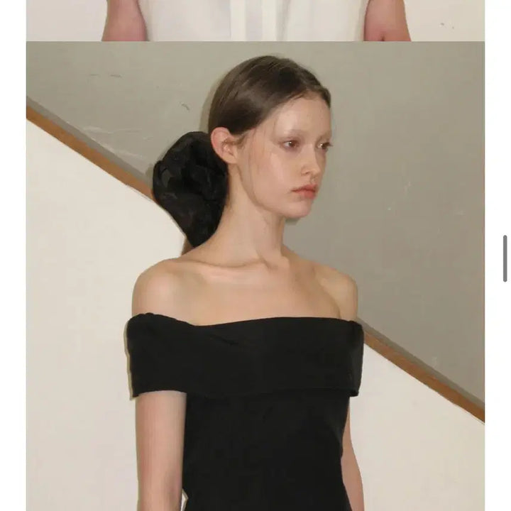 [BUNJANG] 시눈 off shoulder pintuck blouse black / 시눈 off shoulder pintuck blouse black