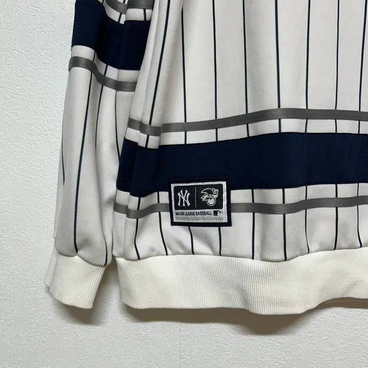 [BUNJANG] MLB Sweatshirt / MLB 맨투맨100
