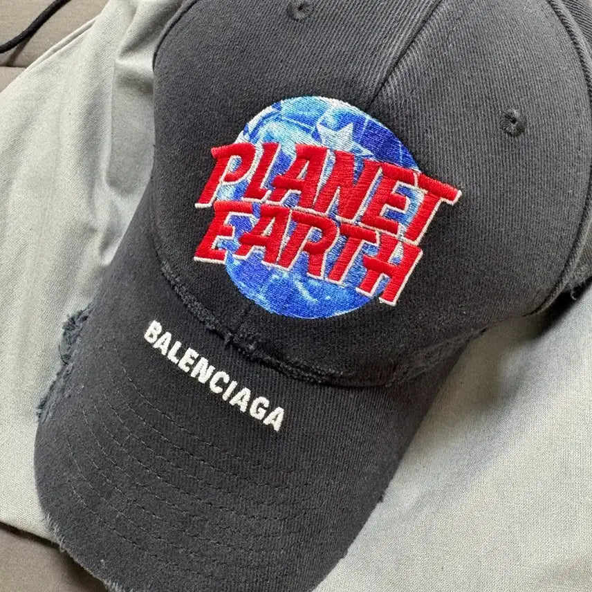 [BUNJANG] Balenciaga Planet Earth Baseball Cap / 발렌시아가 플래닛어스 볼캡
