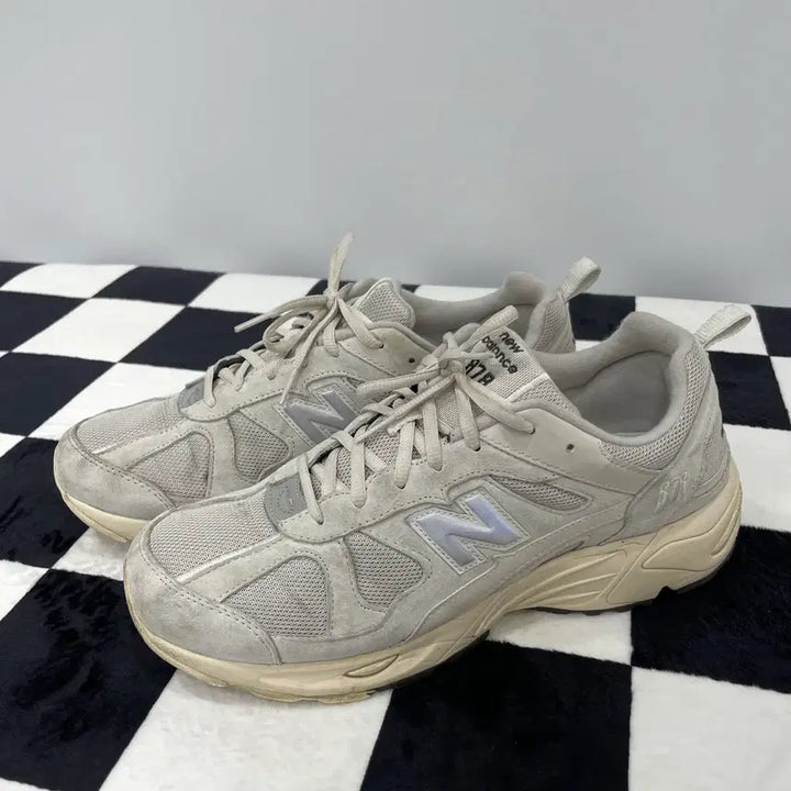 [SOLD OUT] 206) 뉴발란스 878 그레이 285mm