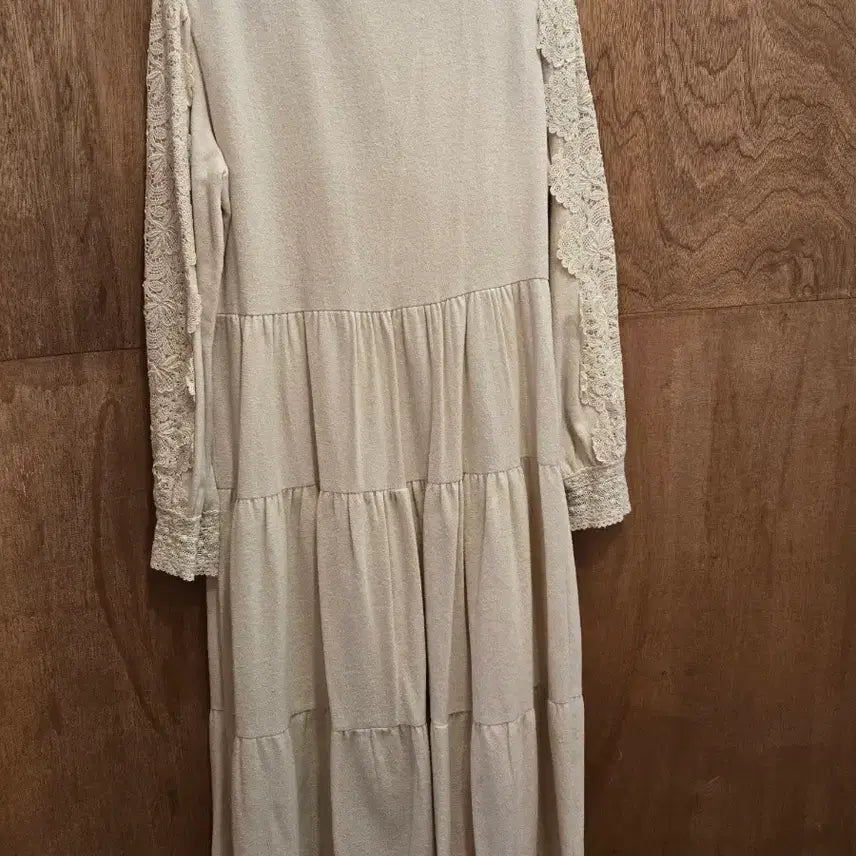 [BUNJANG] Byflow Long Dress Ivory Lace / 바이플로우 롱원피스