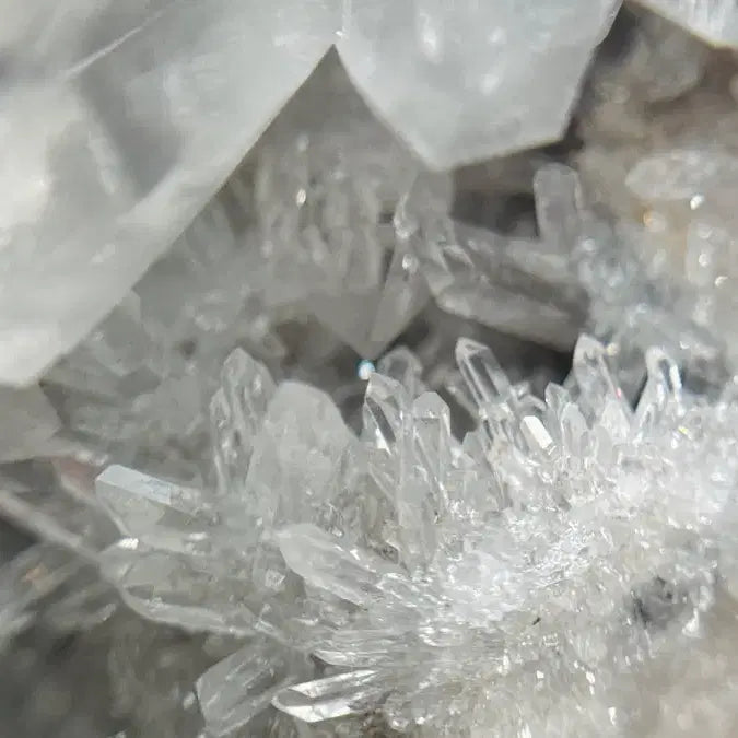 [BUNJANG] Radial Quartz Crystal (Quartz Rosette) / 방사상 석영(크리스탈 / 수정석)