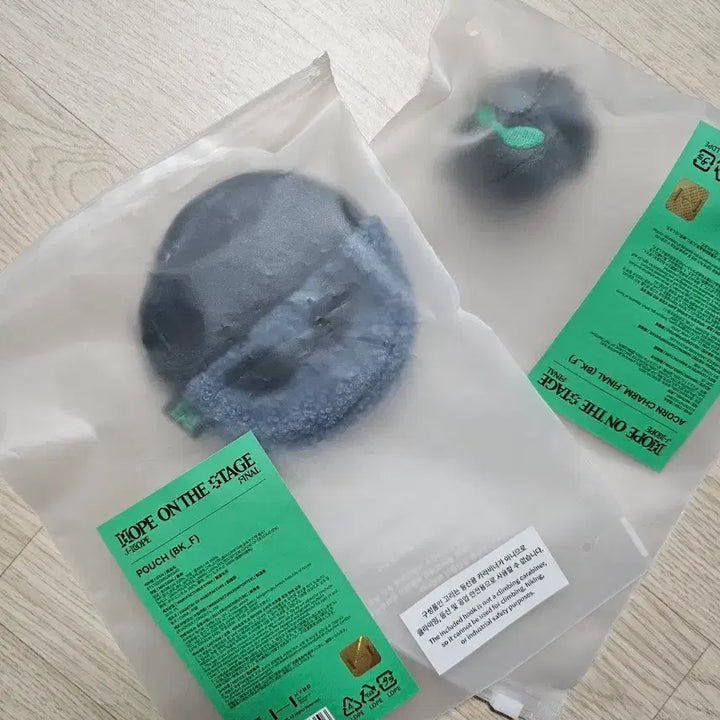 [BUNJANG] BTS J-Hope Hope On The Street Final Concert Acorn Pouch Bundle Set / (일괄) 방탄bts 제이홉 홉온스 파이널 콘서트 도토리 파우치 포카x