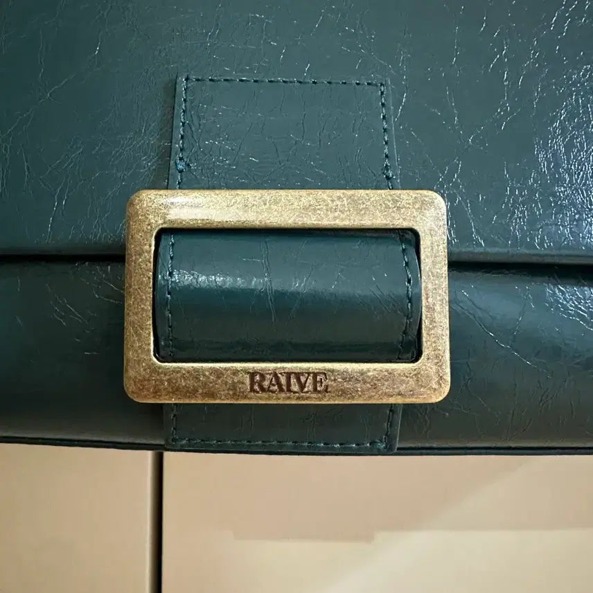 [BUNJANG] REIVE Emerald Green Leather Shoulder Bag / 레이브 루크백