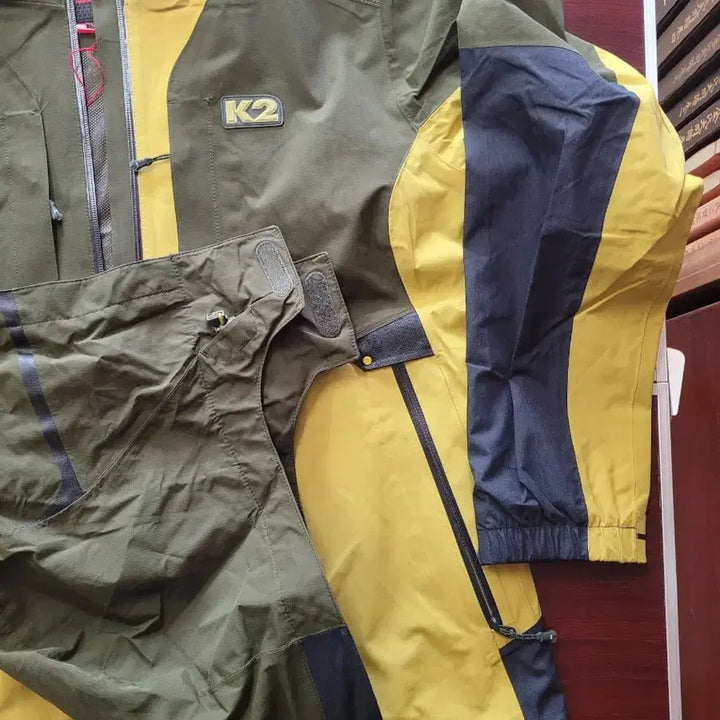 [BUNJANG] K2 Windbreaker Jacket (New) / K2 바람막이 점퍼 새상품 입니다.