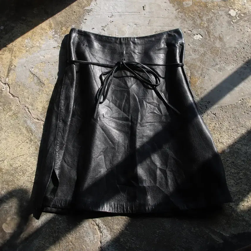 [BUNJANG] JILL STUART Leather Skirt / JILL STUART 레더 스커트 (여성용 24.5)