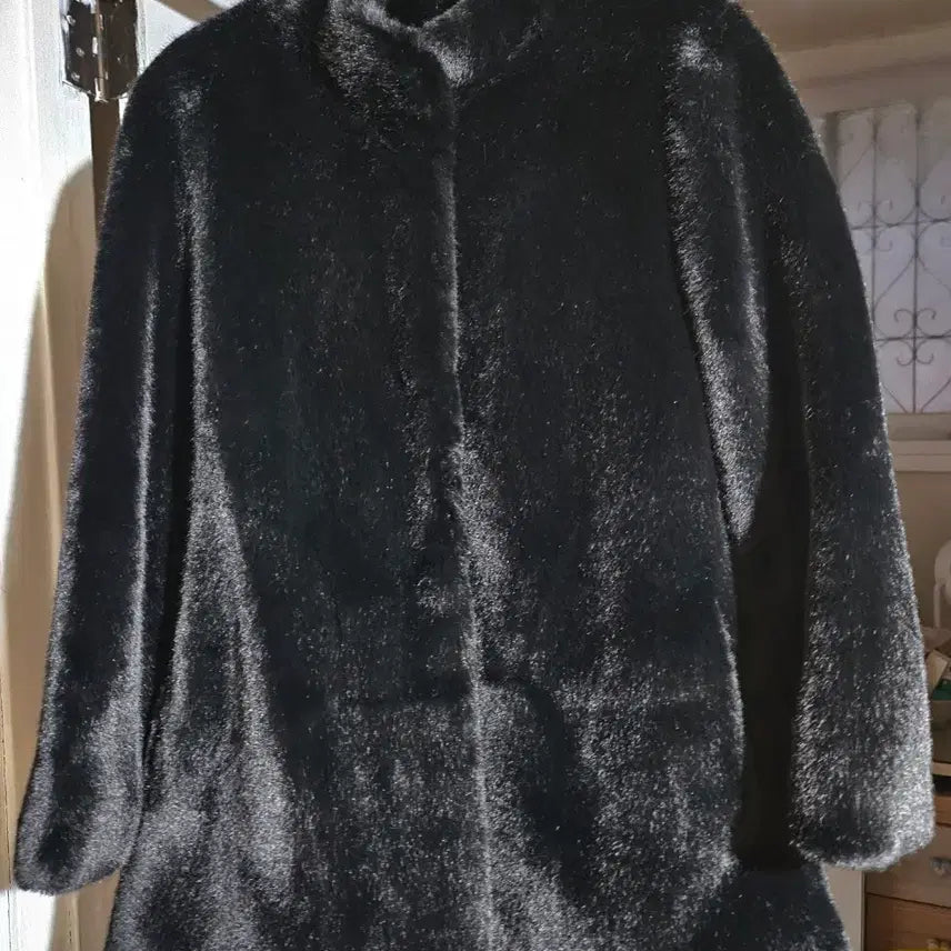 [BUNJANG] Black Faux Fur Coat Jacket Outerwear / 고급)블랙 퍼코트 판매/새상품 자켓 아우터 여성의류
