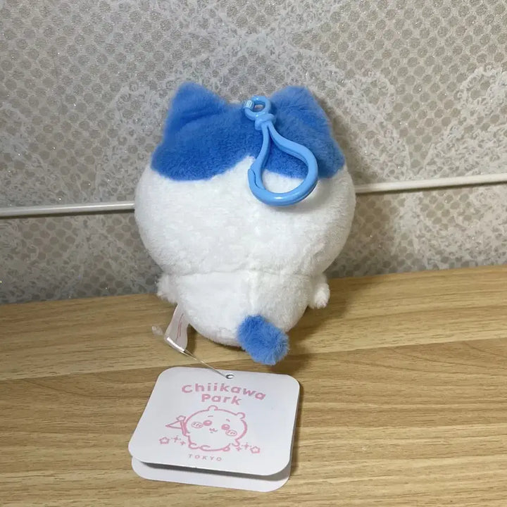 [BUNJANG] Chiikawa Hachiware Mascot Plush / 치이카와 치이카와파크 마스코트 하치와레 먼작귀