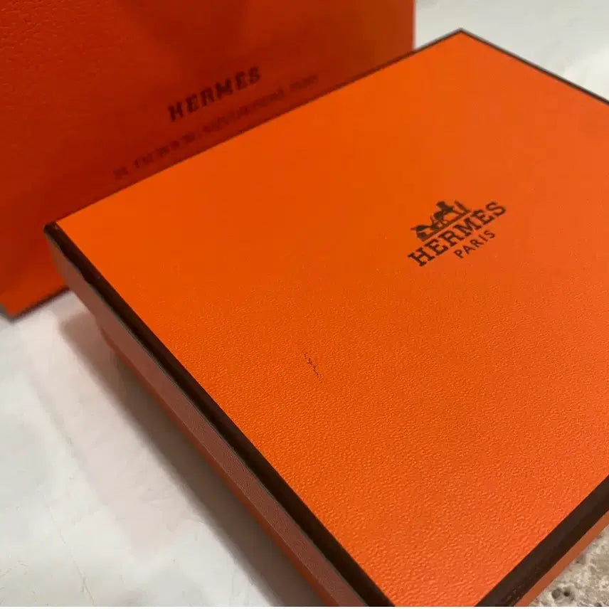 [BUNJANG] Hermes Wallet Box Set / 에르메스 지갑박스 + 속지 + 리본 + 쇼핑백
