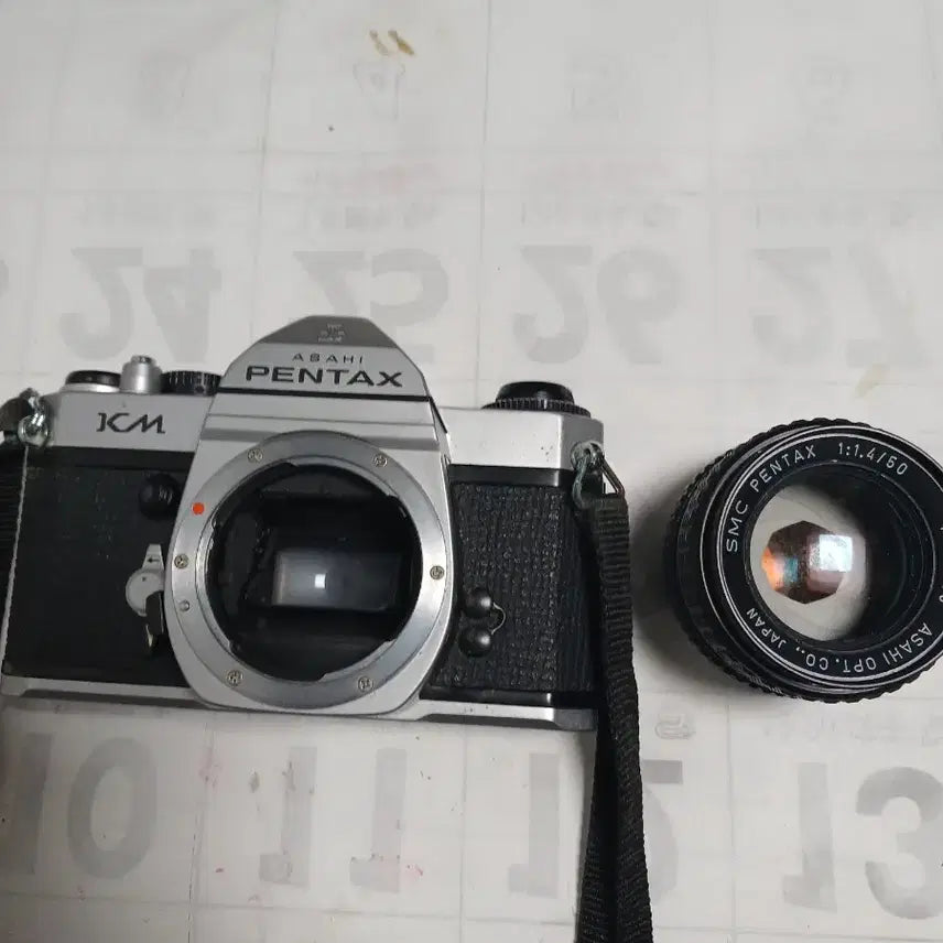[BUNJANG] Pentax KM Film Camera / 펜탁스 KM 필름 카메라