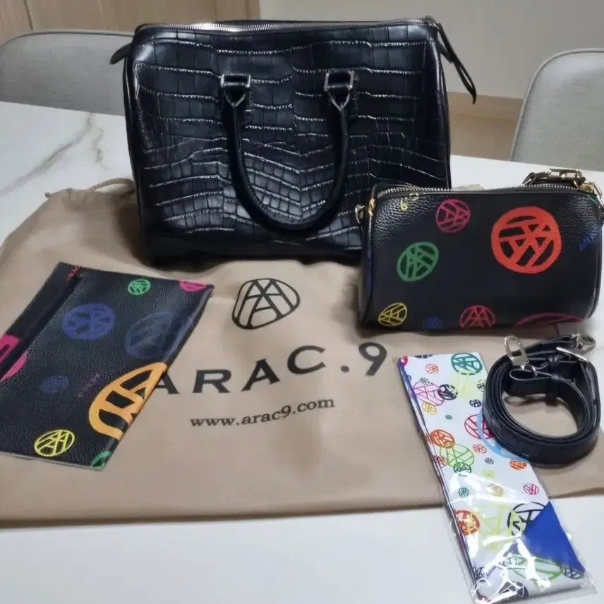 [BUNJANG] Irak9 Black Shoulder Bag / 이라크나인 가방