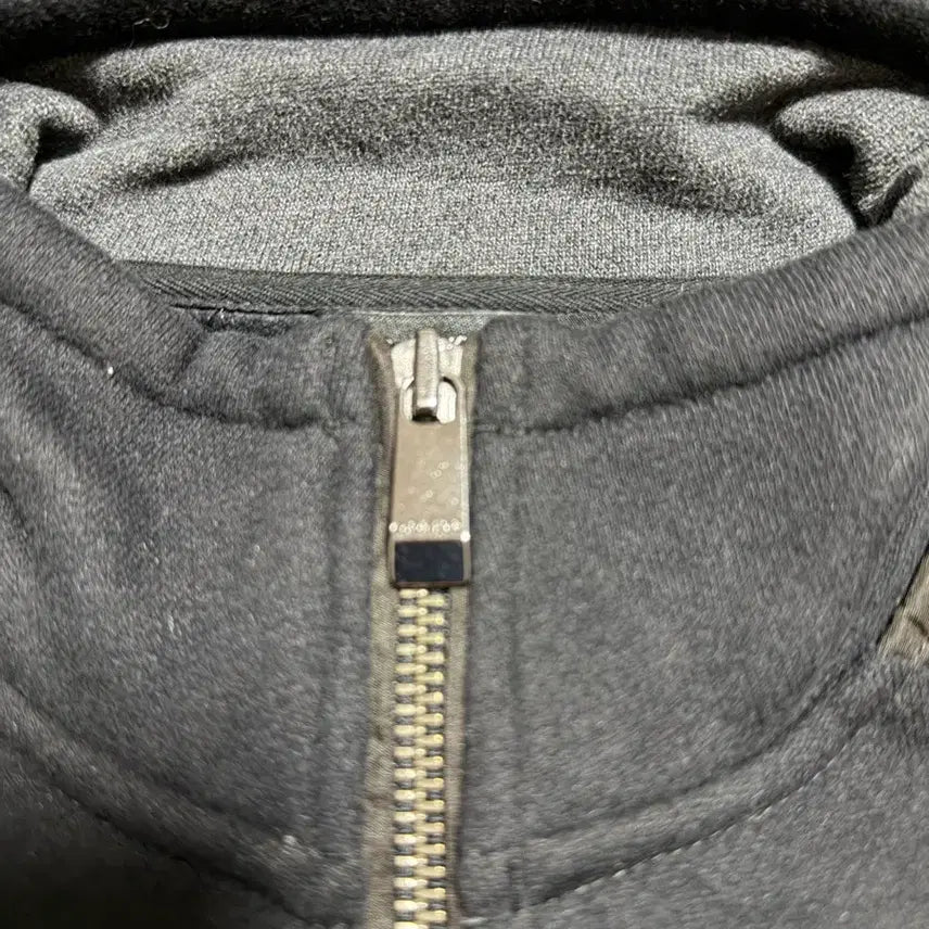 [BUNJANG] Calvin Klein Black Zip-Up Jacket (M) / 캘빈클라인 블랙 집업 자켓 M 새상품