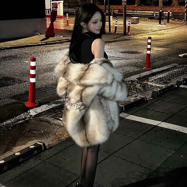 [BUNJANG] Covet Fur Jacket Ivory / 코벳 퍼자켓 아이보리 (easy_yun 착용)