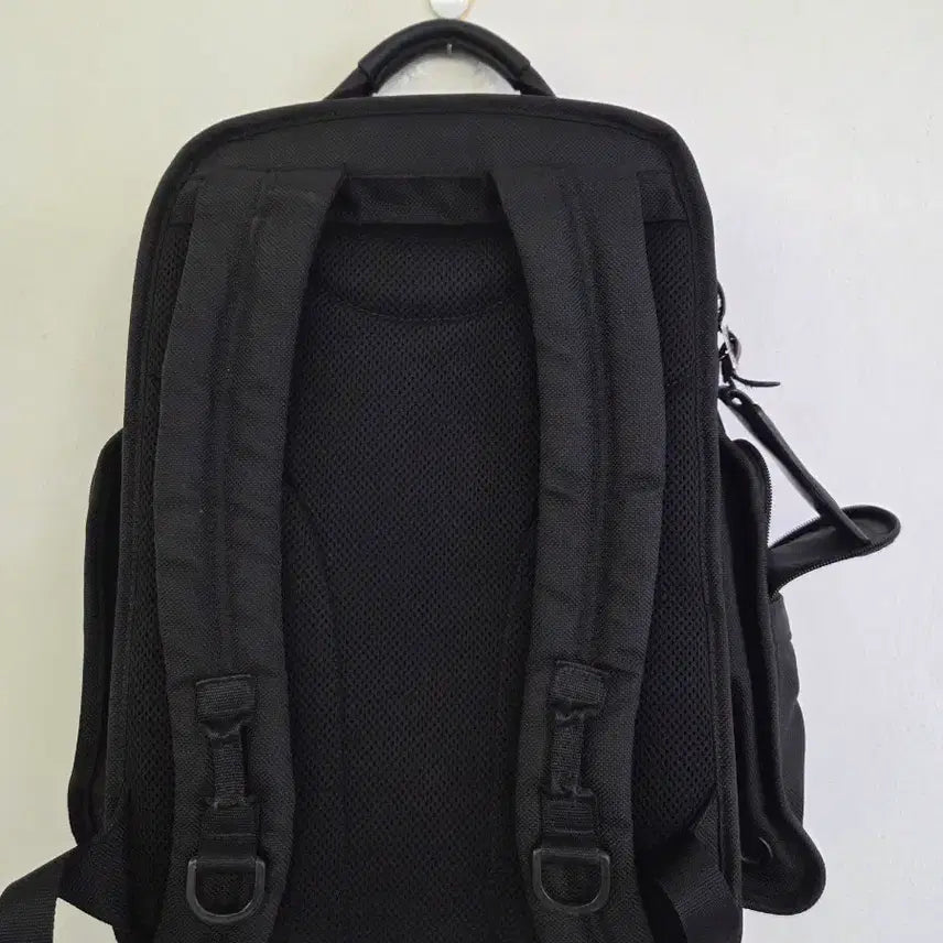 [BUNJANG] TUMI Alpha Bravo Backpack Black / 투미 TUMI 알파 브라보 백팩 블랙