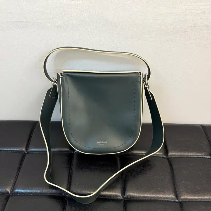 [BUNJANG] Beanpole Saddle Bag Green / 여성 / 빈폴 새들백 그린