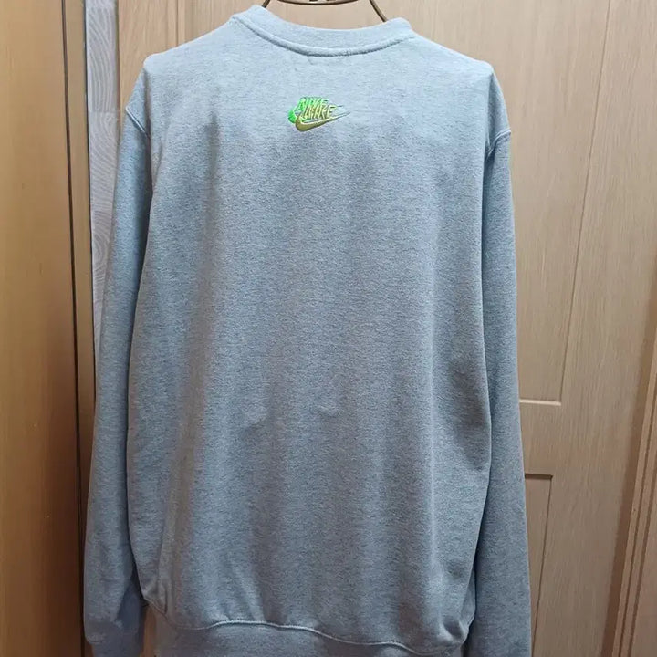 [BUNJANG] Nike Essential Multi-Logo Embroidered Sweatshirt 2XL / NIKE 나이키 에센셜 멀티 로고 자수 맨투맨 2XL