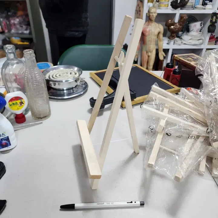 [BUNJANG] IKEA Wooden Easel 30cm / 6개5000원이케아 IKEA 나무이젤 높이30cm6개에5000원