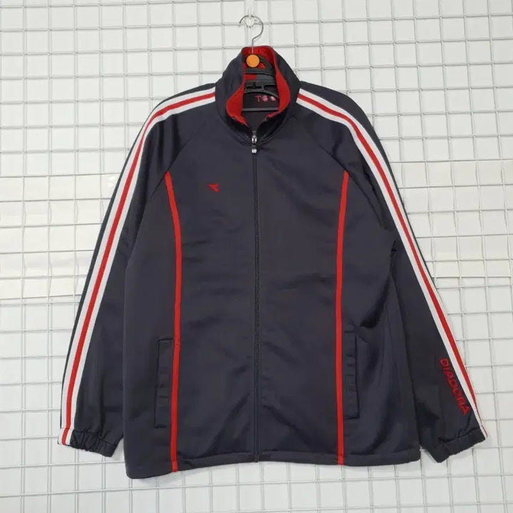 [BUNJANG] Diadora Navy Track Old School Jacket / 디아도라 네이비 트랙 올드스쿨 자켓