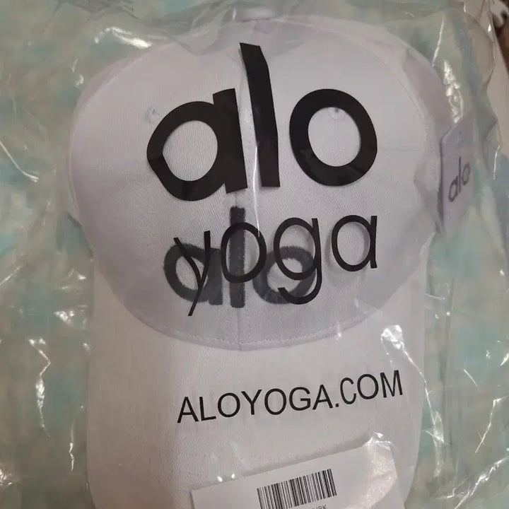 [BUNJANG] Alo Yoga Ball Cap White/Black Bundle Set / 알로 요가 볼캡 화이트/블랙 세트 일괄 6.5새상품