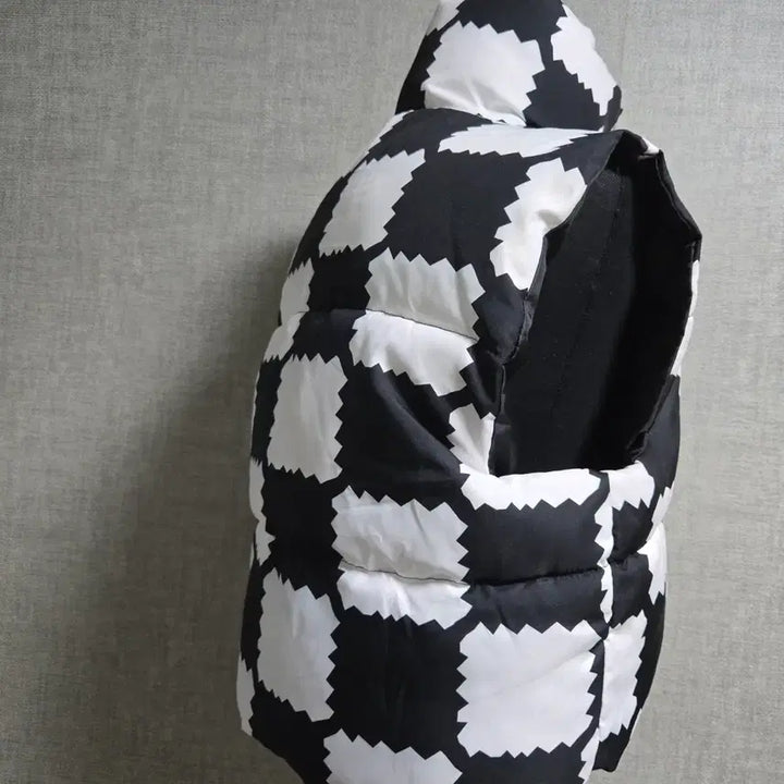 [BUNJANG] Grid Pattern Cotton Padded Vest (M) / 격자무늬 솜패딩조끼(M)