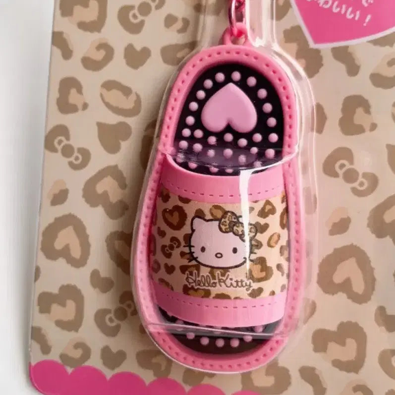 [BUNJANG] Hello Kitty Leopard Print Sandal Charm / 헬로키티 샌들 키링 레오파드 갸루y2k