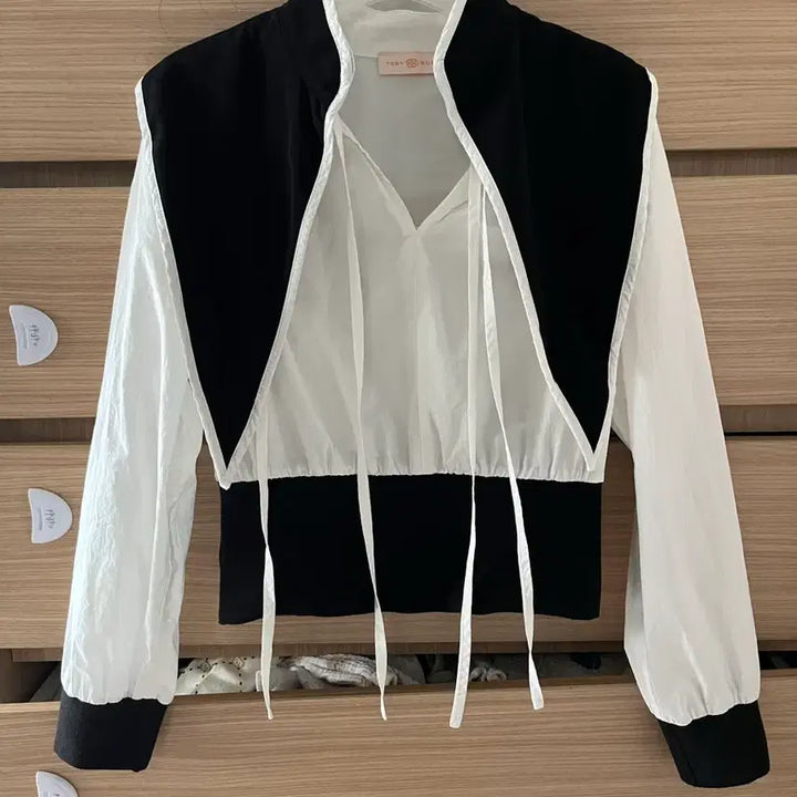 [BUNJANG] Tory Burch Cropped Top Women&