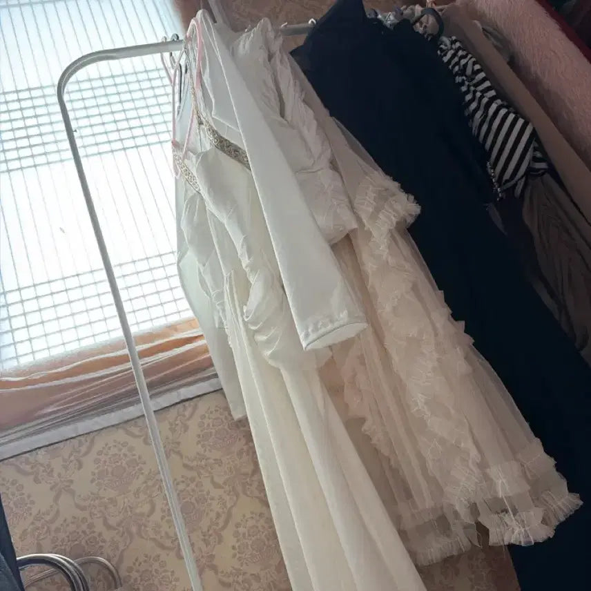 [BUNJANG] White Skirt / 화이트치마