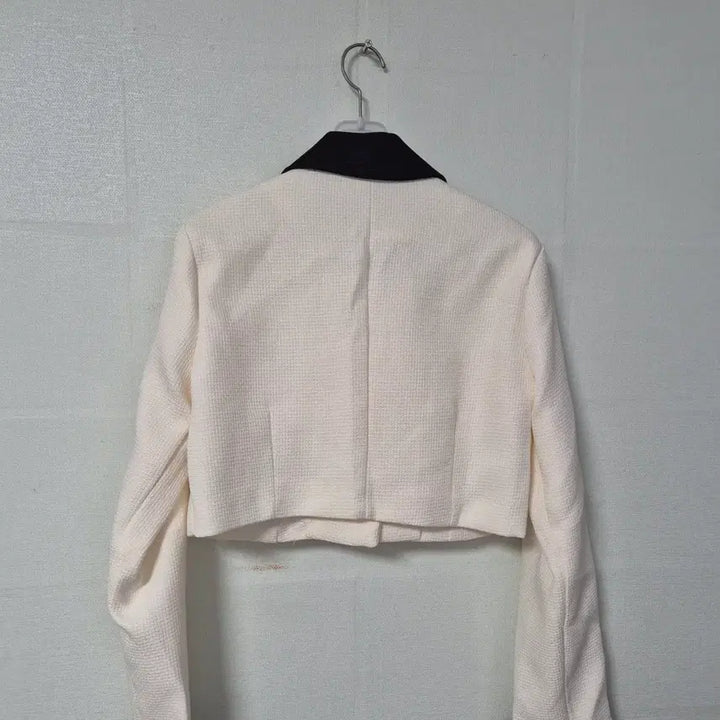 [BUNJANG] Color Block Crop Jacket / 배색 카라 크롭 자켓 아이보리