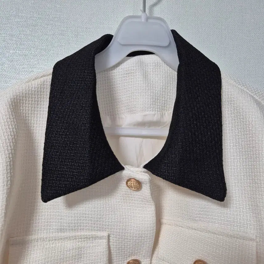 [BUNJANG] Color Block Crop Jacket / 배색 카라 크롭 자켓 아이보리
