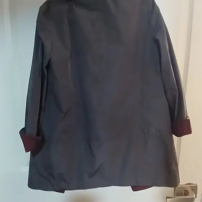 [BUNJANG] Cresson Charcoal Color Blocked Coat / 가격내림 크레송 차콜색 배색 안감 코트
