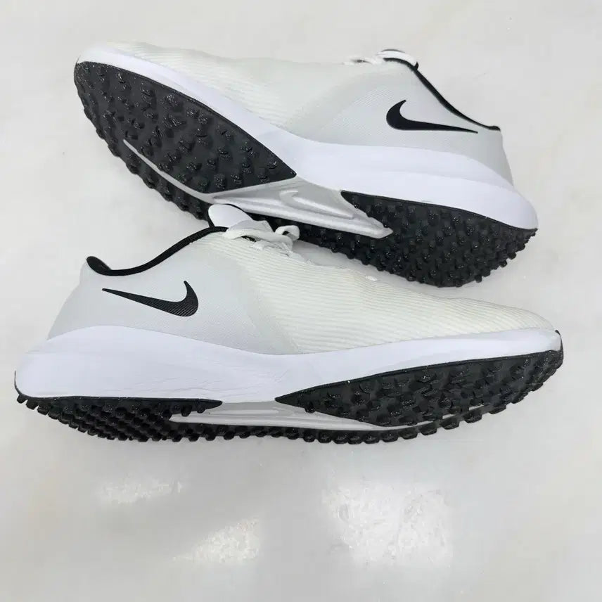[BUNJANG] Nike Infinity Spikeless Golf Shoes / (280)나이키 골프화 인피니티 스파이크리스