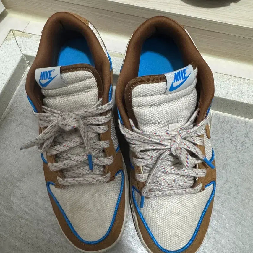 [BUNJANG] Nike Dunk Low Brown/White Sneakers / 나이키 덩크 로우 브라운/화이트 스니커즈