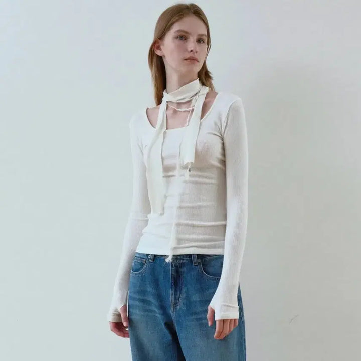 [BUNJANG] MAZONE Ribbed Top Ivory / 마조네 NECK_POINT_RIBBED_TOP_IVORY