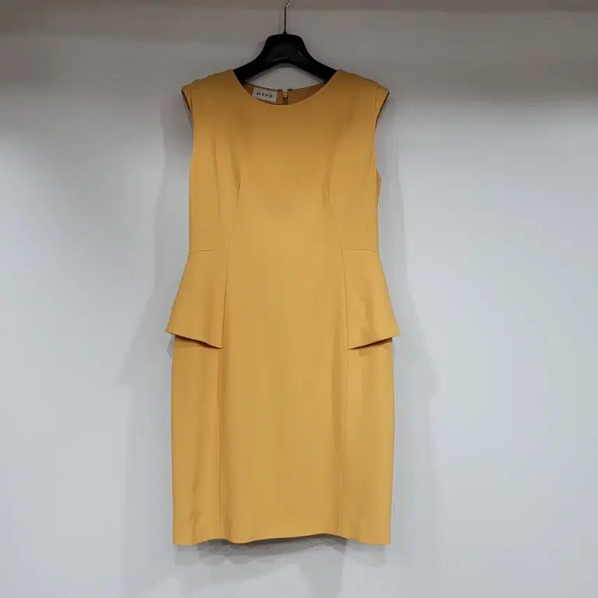 [BUNJANG] MINE Sleeveless Peplum Dress / MINE 민소매 페플럼 원피스