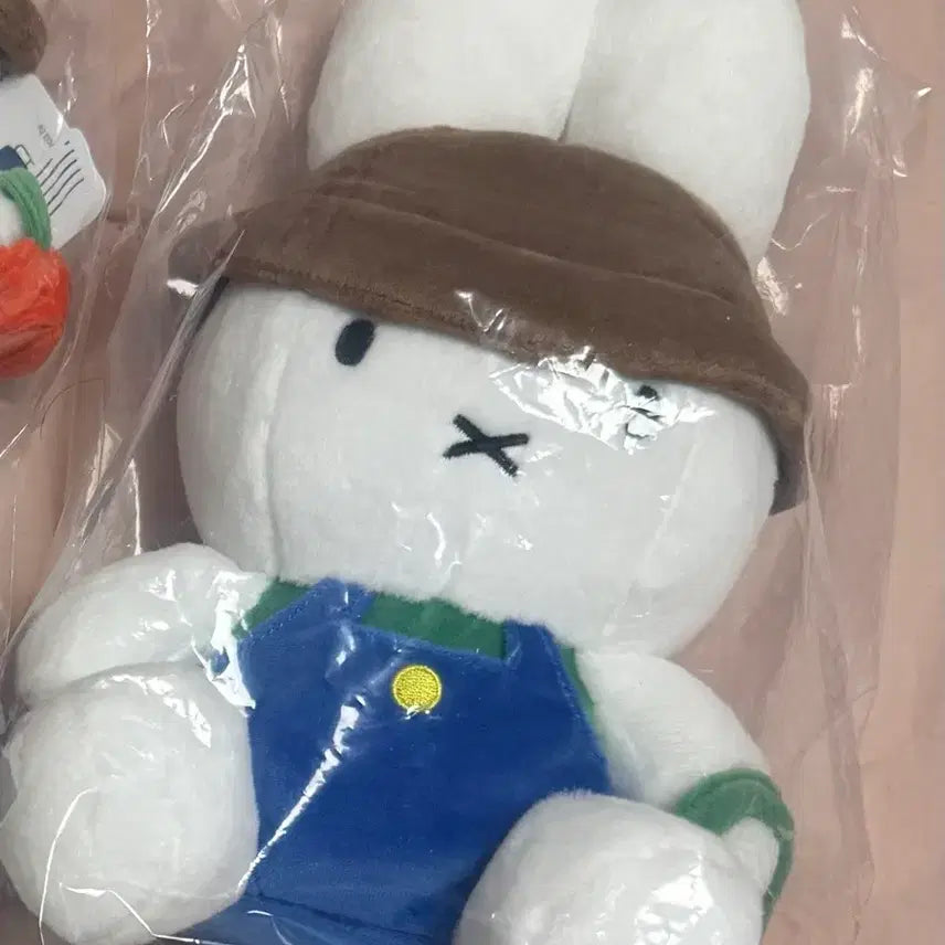 [SOLD OUT] 미피 제주 농부 인형