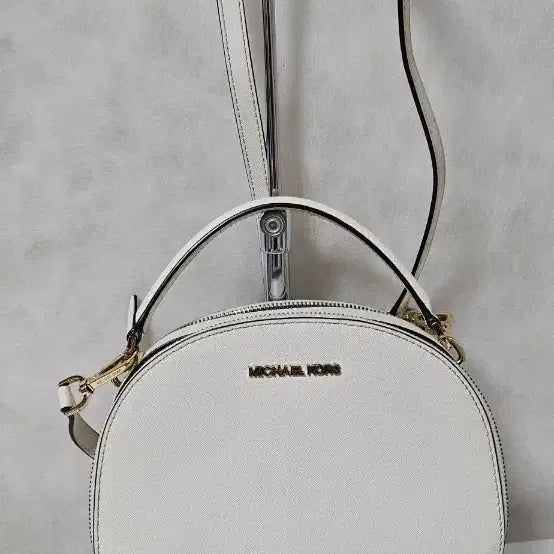 [BUNJANG] Michael Kors White Crossbody Bag / 마이클코어스 화이트 크로스백