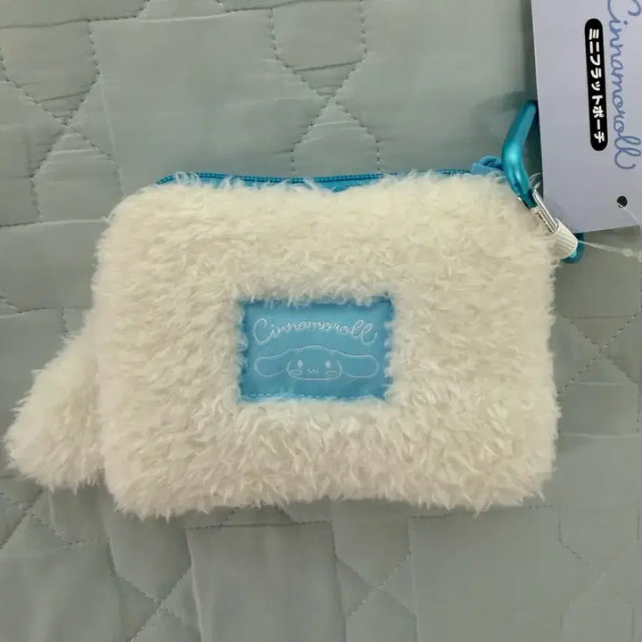 [SOLD OUT] 새상품) 하트 카라비너 시나모롤 동전카드지갑