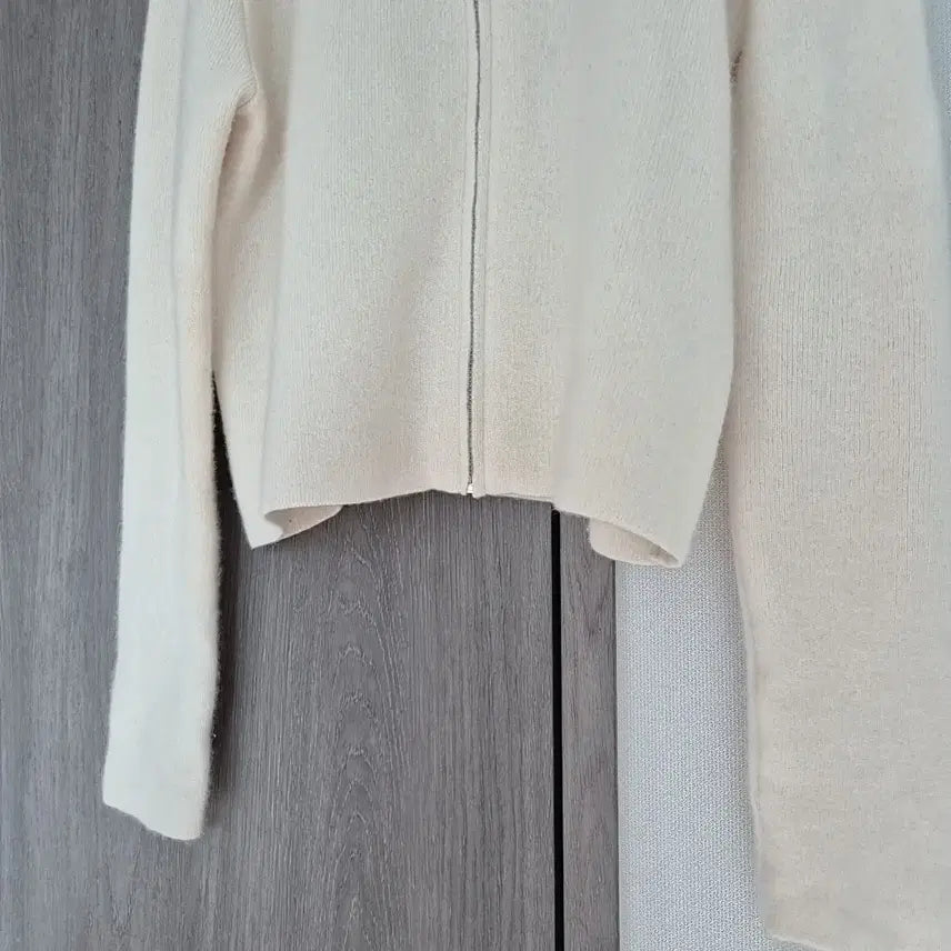 [BUNJANG] SIE Ivory Cashmere Zip-up Cardigan / 시에 SIE 아이보리 캐시미어 집업 가디건