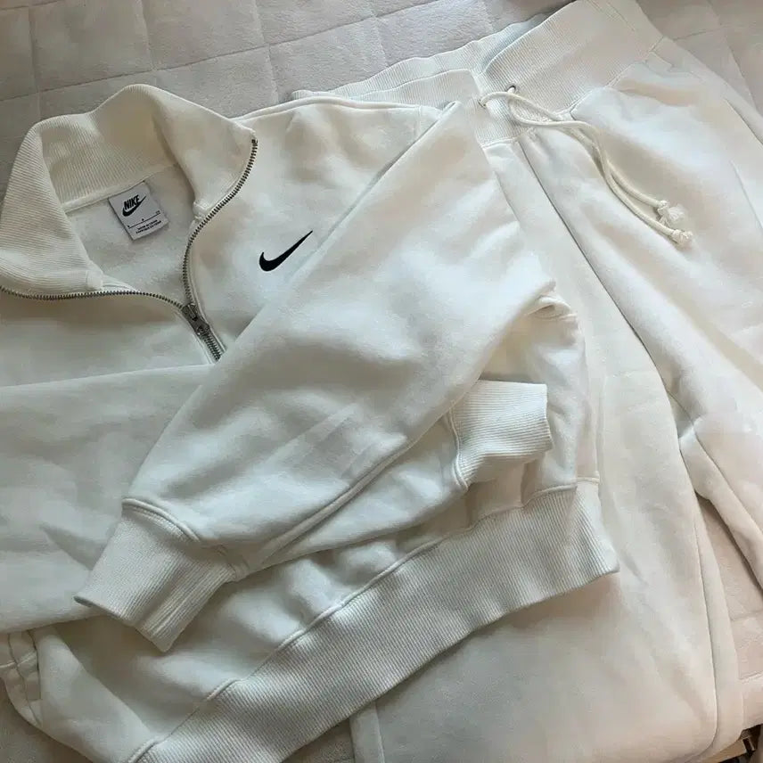 [BUNJANG] Nike Phoenix Fleece White Set S Size / 나이키 피닉스 플리스 화이트 셋업 S사이즈