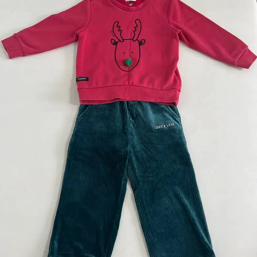 [BUNJANG] Blue Dog Rudolph Top &amp; Milli Bam Fleece Pants Set with Bonus Winter Fleece Pants / 크리스마스룩(블루독 상의+밀리밤 기모바지)덤으로 겨울용 기모바지들