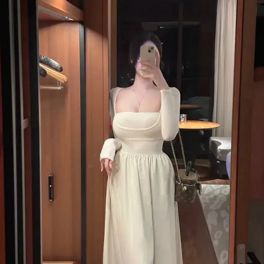 [BUNJANG] Laurent Maxi Dress / 로랑 맥시ops 데이트룩 섹시글램 청순룩 청순여리 번따룩