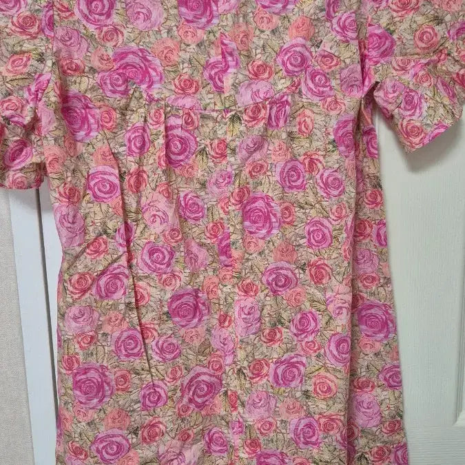 [BUNJANG] Rennybon Rose Pattern Midi Dress / 레니본 여름 원피스